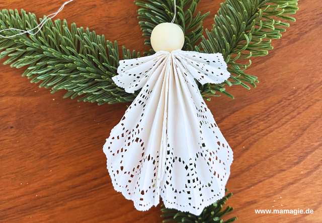 Basteln für den Weihnachtsbaum