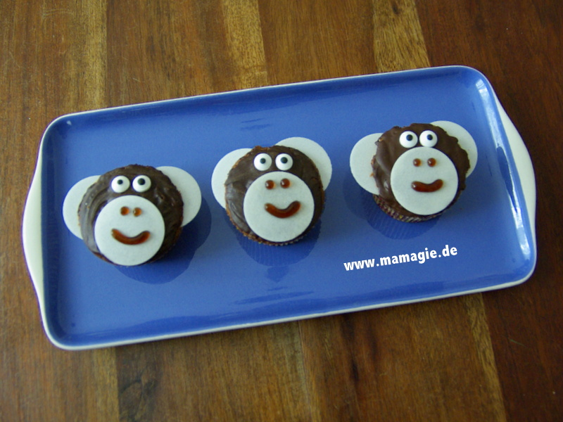 Muffins mit Affengesichtern